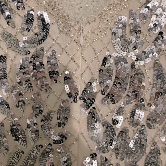 Gorgeous Designer Parker Black Hand Sewn Beaded Sequin Gown - Picture 9 of 10